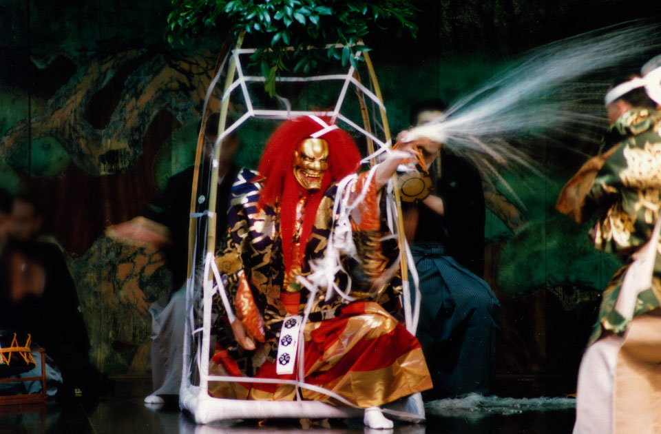 土蜘蛛（つちぐも）